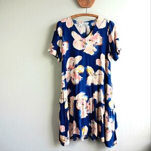 A New Day Floral Blue V Neck Short Sleeve Ruffle Hem Dress Size Small